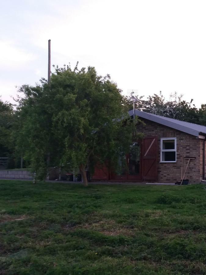 Apartamento Watercress Barns Sittingbourne Exterior foto